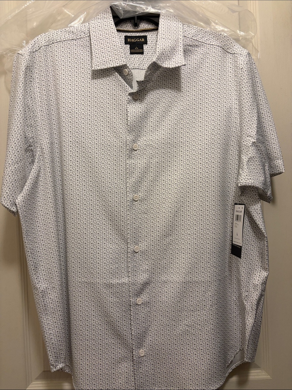 Haggar White Short-Sleeve Button-Down Shirt with Grey Microdot Pattern